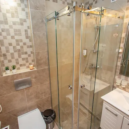 Lägenhetshotell Harizma 013 4*