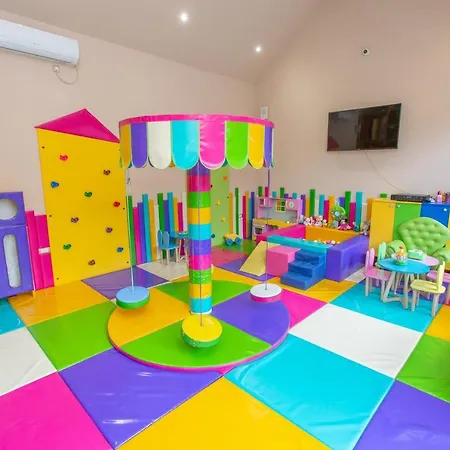 Harizma 013 Lägenhetshotell Kovin