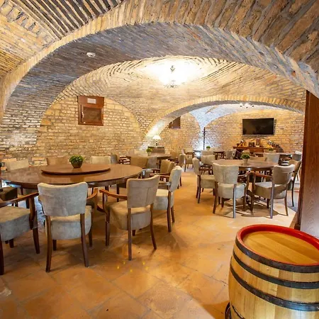 Harizma 013 Lägenhetshotell 4*